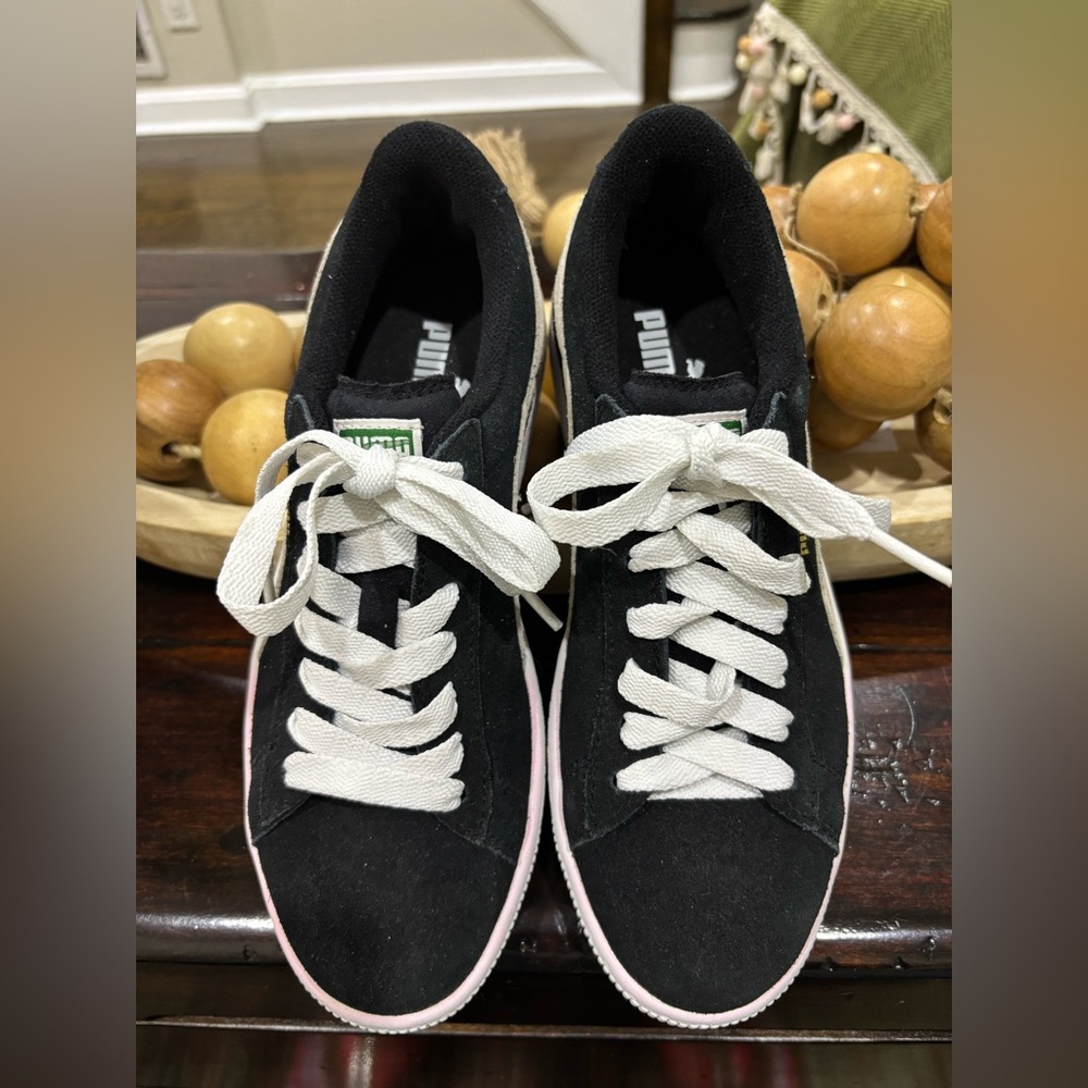 PUMA Black Suede Sneakers with White Laces and Pink Trim